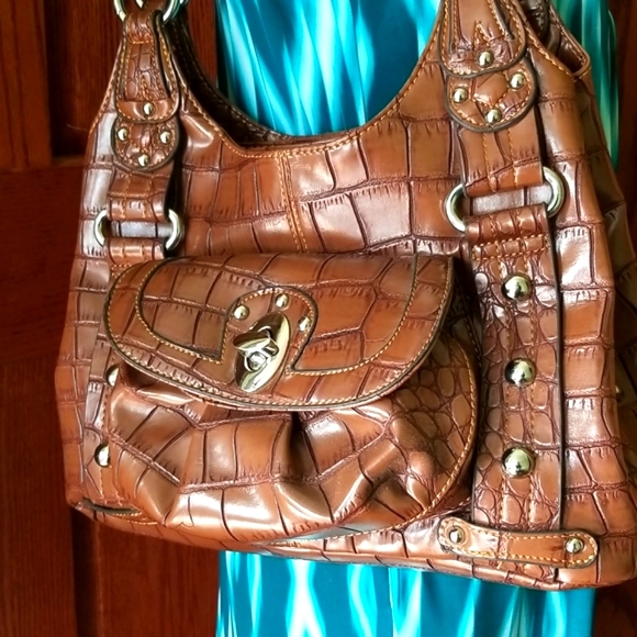NEW LISTINGS!! Wilson's Leather Croc Embossed Bag - Picture 2 of 10